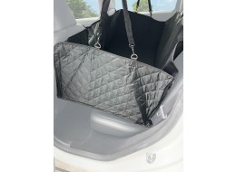 Ochronny koc do samochodu pod psa CAR BRUNO