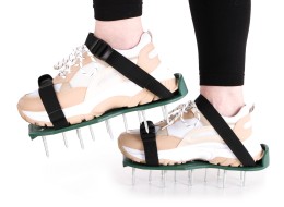 Aerator trawnika na buty GRASS AIR