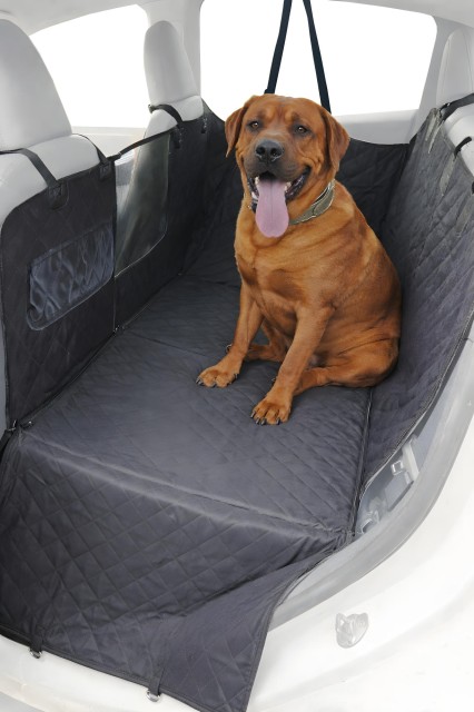 Ochronny koc do samochodu pod psa CAR BRUNO